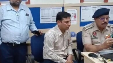 Photo of  पंजाब के बैंक में डकैतों ने दिनदहाड़े मचाया उत्पात