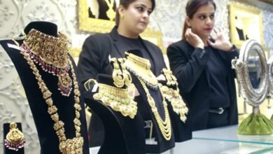 Photo of सोना हो गया सस्ता, चांदी की कीमत में भी आई गिरावट