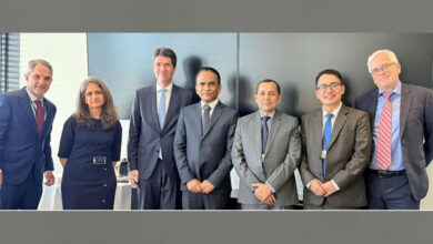 Photo of नेपाल और भारत के केन्द्रीय बैंक के गवर्नर की स्विट्जरलैंड में हुई मुलाकात