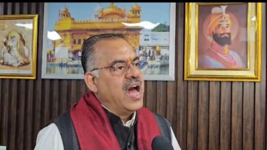 Photo of शहीदों के नाम पर राजनीति करना बंद करें आम आदमी पार्टी – चुघ