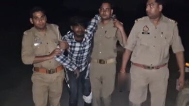 Photo of मुठभेड़ में लुटेरा गिरफ्तार, पैर में गोली लगी