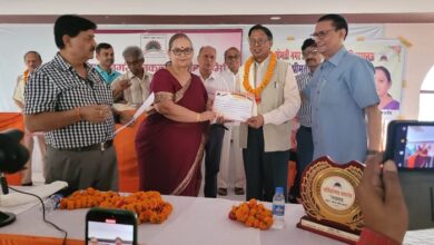 Photo of सामाजिक- सांस्कृतिक और जनजागरण में उत्कृष्ट योगदान हेतु प्रतिभाएं हुईं सम्मानित
