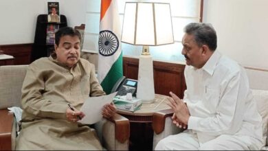 Photo of NH-31 फोरलेन बनाने की मांग को लेकर केंद्रीय मंत्री नितिन गडकरी से मिले अफजाल अंसारी