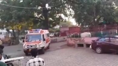 Photo of यमुना एक्सप्रेसवे पर सुबह-सुबह भीषण हादसा, पिता-पुत्र सहित 6 लोगों की मौत