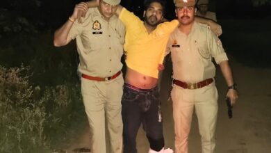 Photo of पुलिस व बदमाश के बीच चली गोलियां, बदमाश हुआ लंगड़ा