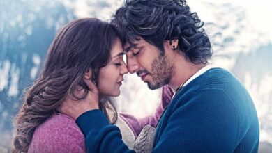 Photo of सिनेमाघरों में रिलीज होते ही बड़े बजट की फिल्मों पर भारी पड़ी ‘सैंयार’