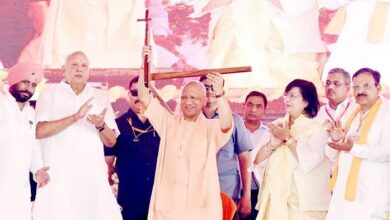 Photo of योगी सरकार ने तय की ₹6552 प्रति माह व ₹252 प्रतिदिन की दर