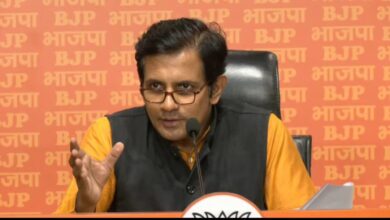 Photo of भाजपा ने राबर्ट वाड्रा का समर्थन करने पर राहुल गांधी पर साधा निशाना