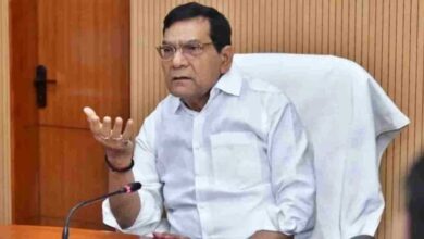 Photo of ऊर्जा मंत्री एके शर्मा ने दी अधिकारियों को नसीहत- सुधर जाओ नहीं तो कोई बचा नहीं पाएगा