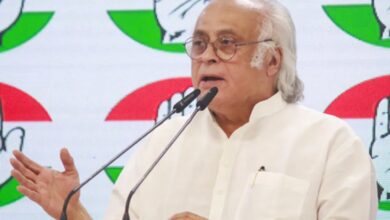 Photo of सुप्रीम कोर्ट के फैसले पर बोले जयराम रमेश, एसआईआर मुद्दे पर चुनाव आयोग हुआ बेनकाब