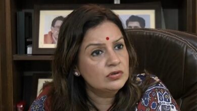 Photo of भाजपा के इशारे पर चुनाव आयोग कर रहा काम: प्रियंका चतुर्वेदी