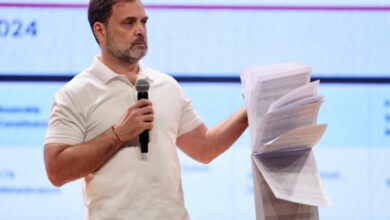 Photo of राहुल गांधी के बयान को भाजपा ने बताया गैर जिम्मेदाराना, विपक्ष के नेताओं ने किया समर्थन