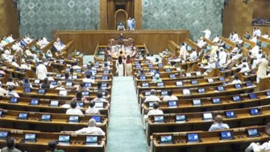 Photo of लोकसभा की कार्यवाही स्थगित: हंगामे की भेंट चढ़ा मानसून सत्र, सिर्फ 37 घंटे हुई चर्चा, एक महीने में 12 बिल पास