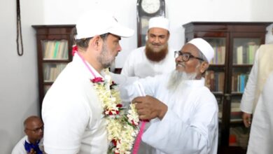 Photo of बिहार के मुंगेर में मुस्लिम विद्वानों से मिले राहुल गांधी और तेजस्वी यादव