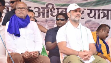 Photo of कांग्रेस के मंच से अमर्यादित टिप्पणी, सीएम योगी, फडणवीस से लेकर चिराग तक का जोरदार पलटवार