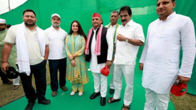 Photo of ‘वोटर अधिकार यात्रा’ में शामिल हुए सपा प्रमुख अखिलेश यादव