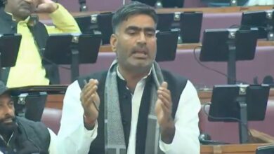 Photo of विधानसभा के मानसून सत्र को लेकर योगी सरकार पर भड़के सपा विधायक, बीजेपी ने किया पलटवार :