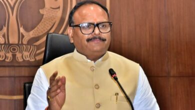 Photo of ड्यूटी से लगातार गैरहाजिर चार डॉक्टर बर्खास्त