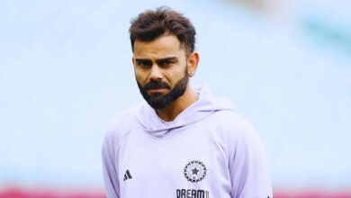 Photo of ‘गिल के लिए कुछ तो लिखो’, विराट कोहली ने अपने ट्वीट में नहीं किया शुभमन का जिक्र, लोगों ने कमेंट में कही ऐसी बात