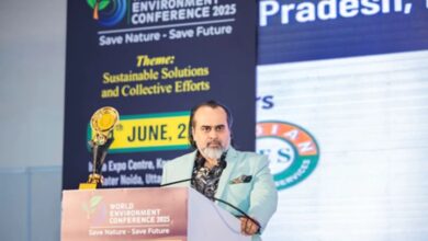Photo of ‘जलवायु पतन मानव-निर्मित, प्राकृतिक नहीं’, उत्तर भारत में आए बाढ़ पर आचार्य प्रशांत