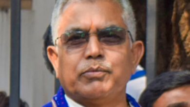 Photo of टीएमसी विधायक अब्दुर रहीम बख्शी के बयान पर भड़के दिलीप घोष, एफआईआर की मांग