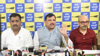 Photo of कश्मीर में आआपा विधायक मेहराज मलिक की गिरफ्तारी ग़ैरक़ानूनी: संजय सिंह