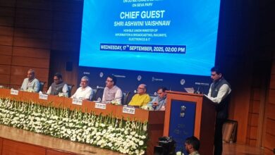 Photo of सेवा सप्ताह पर अश्विनी वैष्णव ने जारी किए दूरदर्शन पर प्रसारित होने वाले तीन विशेष कार्यक्रम