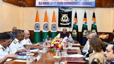 Photo of रक्षा मंत्री ने हिंद महासागर क्षेत्र में आईसीजी के बढ़ते रणनीतिक महत्व को रेखांकित किया