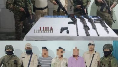 Photo of मणिपुर में सुरक्षा बलों ने लूटे गए हथियार किये बरामद, एनआरएफएम कार्यकर्ता और उसके साथी भी गिरफ्तार