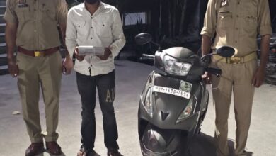 Photo of ग्राइंडर एप पर दोस्ती कर लूटपाट करने वाला एक आराेपित गिरफ्तार