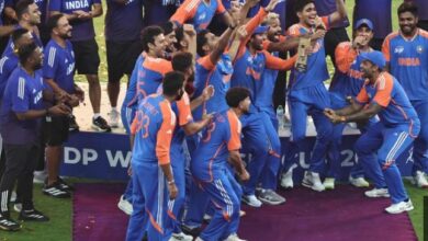 Photo of एशिया कप फाइनल विवाद पर बोले सूर्यकुमार यादव-‘चैंपियन टीम को ट्रॉफी से वंचित होते पहली बार देखा’,