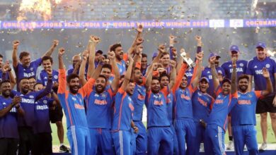 Photo of बीसीसीआई टीम इंडिया और सपोर्ट स्टाफ को देगा 21 करोड़ रुपये का इनाम