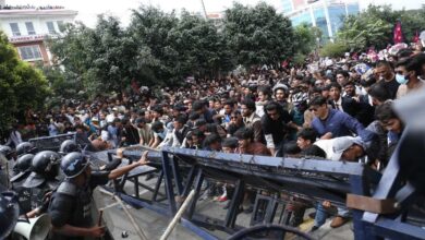 Photo of Nepal Crisis: नेपाल हिंसा में अब तक 34 लोगों की मौत, 1300 से ज्यादा घायल, राष्ट्रपति भवन में उच्च स्तरीय बैठक