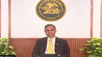 Photo of आरबीआई ने रेपो रेट 5.5 फीसदी पर रखा बरकरार, जीडीपी ग्रोथ का अनुमान बढ़ाया