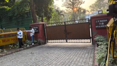 Photo of बिहार चुनाव : एनडीए में सीट बंटवारे को लेकर रस्सा कस्सी जारी, शाम को केंद्रीय चुनाव की बैठक