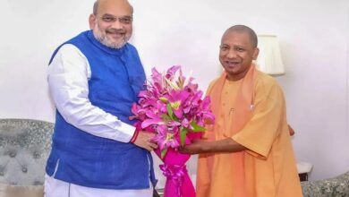 Photo of मुख्यमंत्री योगी ने देश के गृह मंत्री अमित शाह को दी जन्मदिन की बधाई