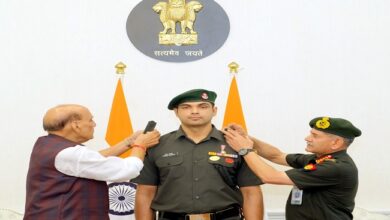 Photo of भाला फेंक खिलाड़ी नीरज चोपड़ा को भारतीय सेना में लेफ्टिनेंट कर्नल की मानद उपाधि