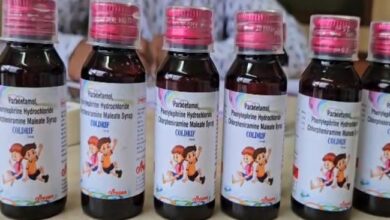 Photo of मप्र के छिंदवाड़ा में 11 बच्चों की मौत के बाद कफ सिरप लिखने वाला डॉक्टर गिरफ्तार