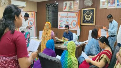 Photo of जनशिकायतों के निस्तारण में देवीपाटन मंडल अव्वल, मीरजापुर मंडल ने हासिल किया दूसरा स्थान
