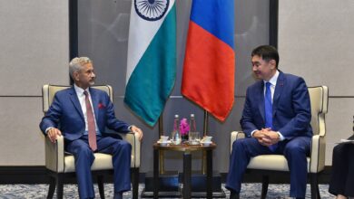 Photo of भारत पहुंचे मंगोलिया के राष्ट्रपति उखना, विदेश मंत्री जयशंकर ने की मुलाकात