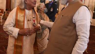 Photo of पंडित छन्नूलाल मिश्र के निधन पर प्रधानमंत्री ने गहरा दुख जताते हुए कहा-अपनी कला से दुनिया को समृद्ध किया