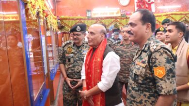 Photo of रक्षा मंत्री राजनाथ सिंह ने लोंगेवाला बॉर्डर पर देखा थार शक्ति सैन्याभ्यास