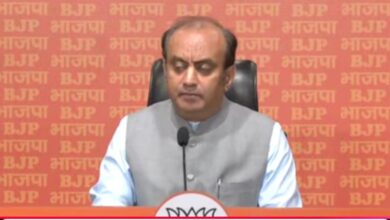 Photo of दिग्भ्रमित होकर तेजस्वी यादव चुनावी प्रक्रिया का उड़ा रहे मखौलः भाजपा