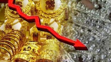 Photo of सर्राफा बाजार में गिरावट का रुख, सोना और चांदी की घटी कीमत