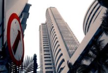 Photo of टॉप 10 में शामिल देश की 7 कंपनियों का मार्केट कैप 1.55 लाख करोड़ बढ़ा, रिलायंस इंडस्ट्रीज को सबसे ज्यादा फायदा