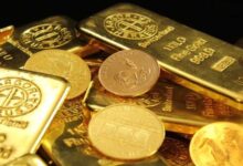 Photo of सर्राफा बाजार में सोने की कीमत में गिरावट जारी, चांदी की कीमत में बदलाव नहीं