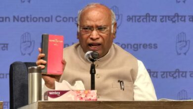 Photo of Bengaluru: अस्पताल में भर्ती हुए कांग्रेस अध्यक्ष मल्लिकार्जुन खरगे, तबीयत बिगड़ने की वजह से होना पड़ा एडमिट