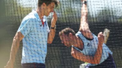 Photo of गाबा टेस्ट से पहले कमिंस की लंबी गेंदबाज़ी स्पेल के साथ वापसी के संकेत