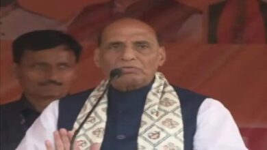 Photo of बिहार में राजग दो तिहाई बहुमत के साथ सत्ता में वापसी कर रहा है: राजनाथ सिंह