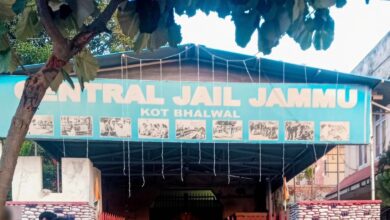 Photo of जम्मू की उच्च सुरक्षा वाली जेल में छापेमारी जारी